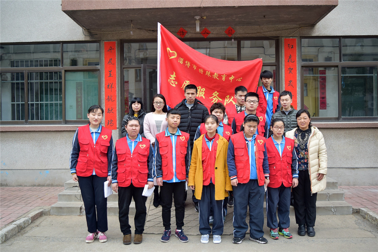 “愛(ài)駐夕陽(yáng) 關(guān)注老人”志愿服務(wù)送健康