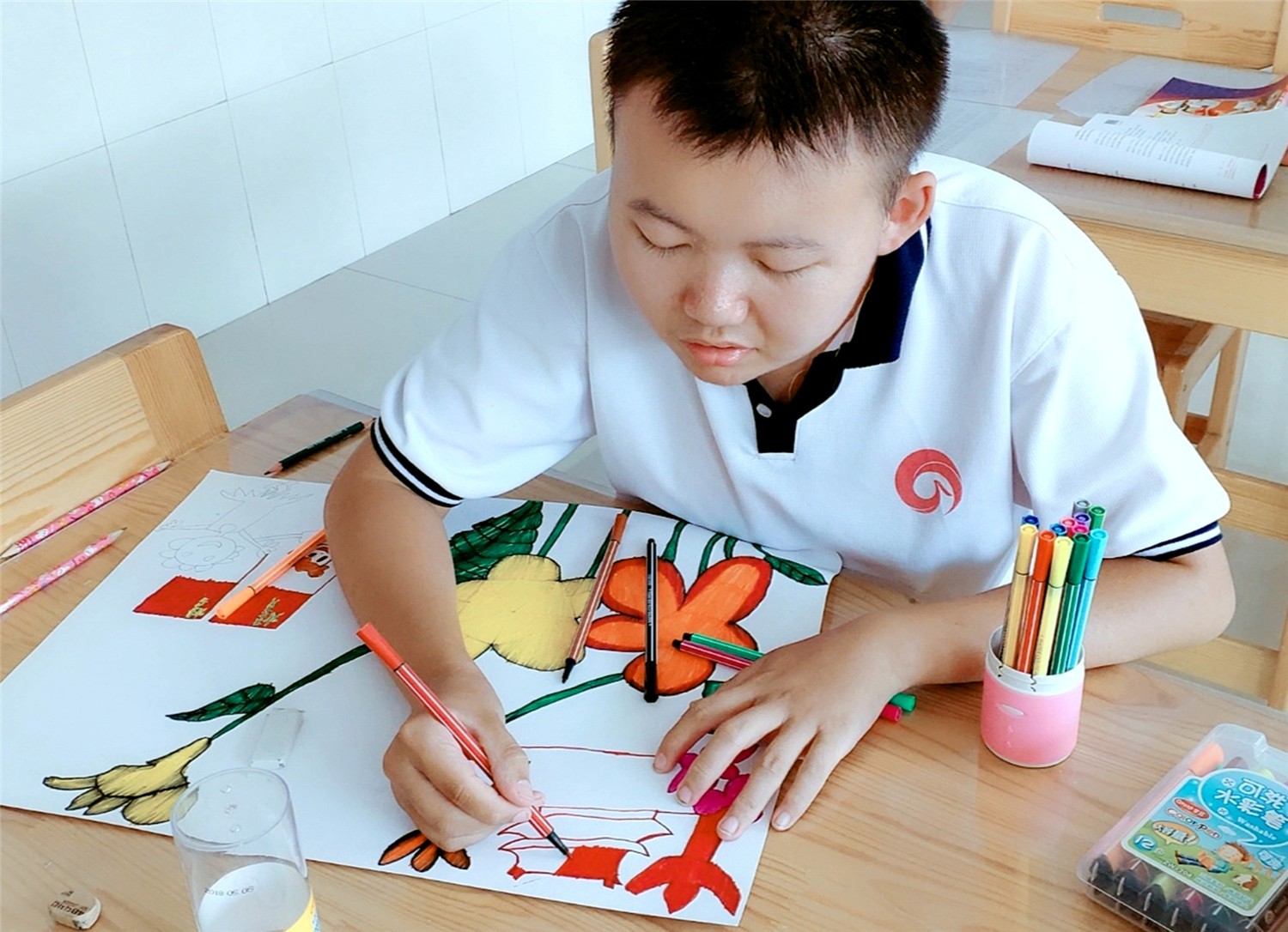 市特教中心舉行“展學(xué)藝、慶黨建”活動(dòng)