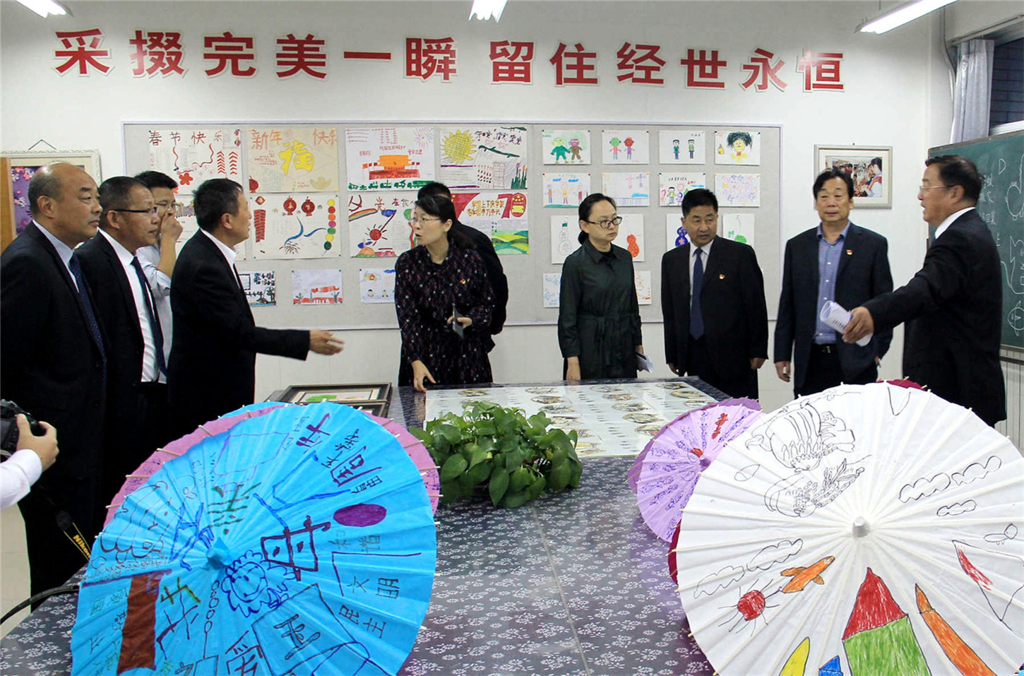 市特教中心接受省級文明校園實(shí)地測評查驗(yàn)