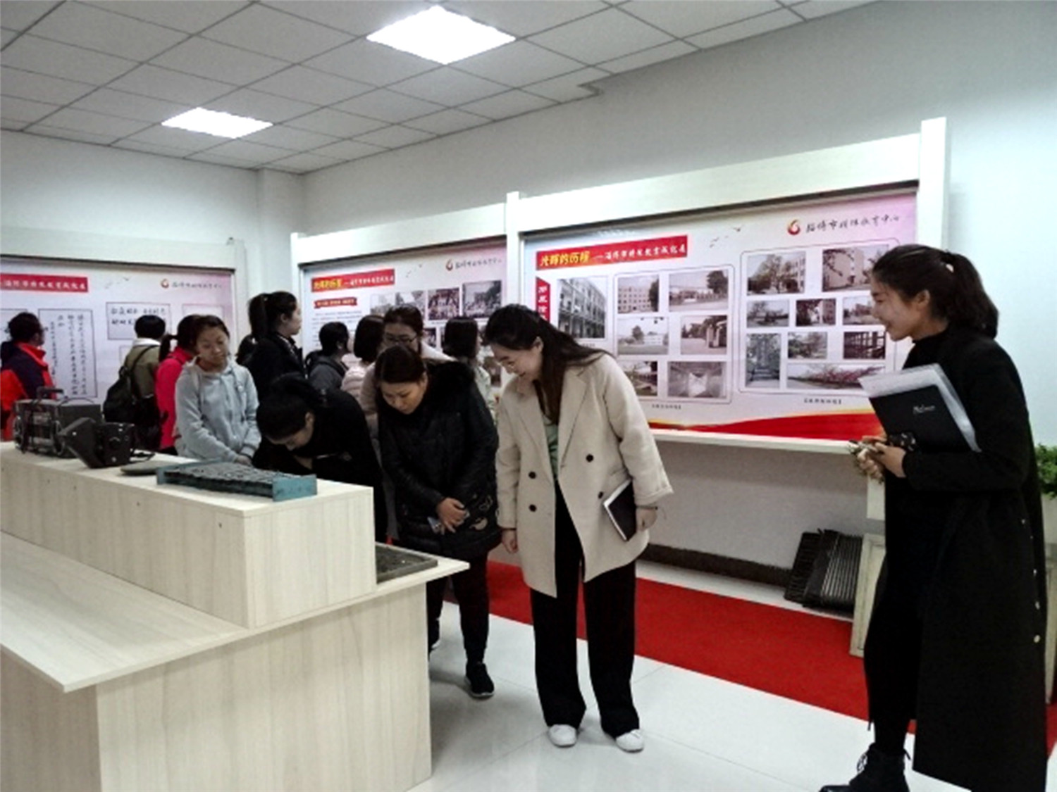 市社會福利院一行到市特教中心參觀交流