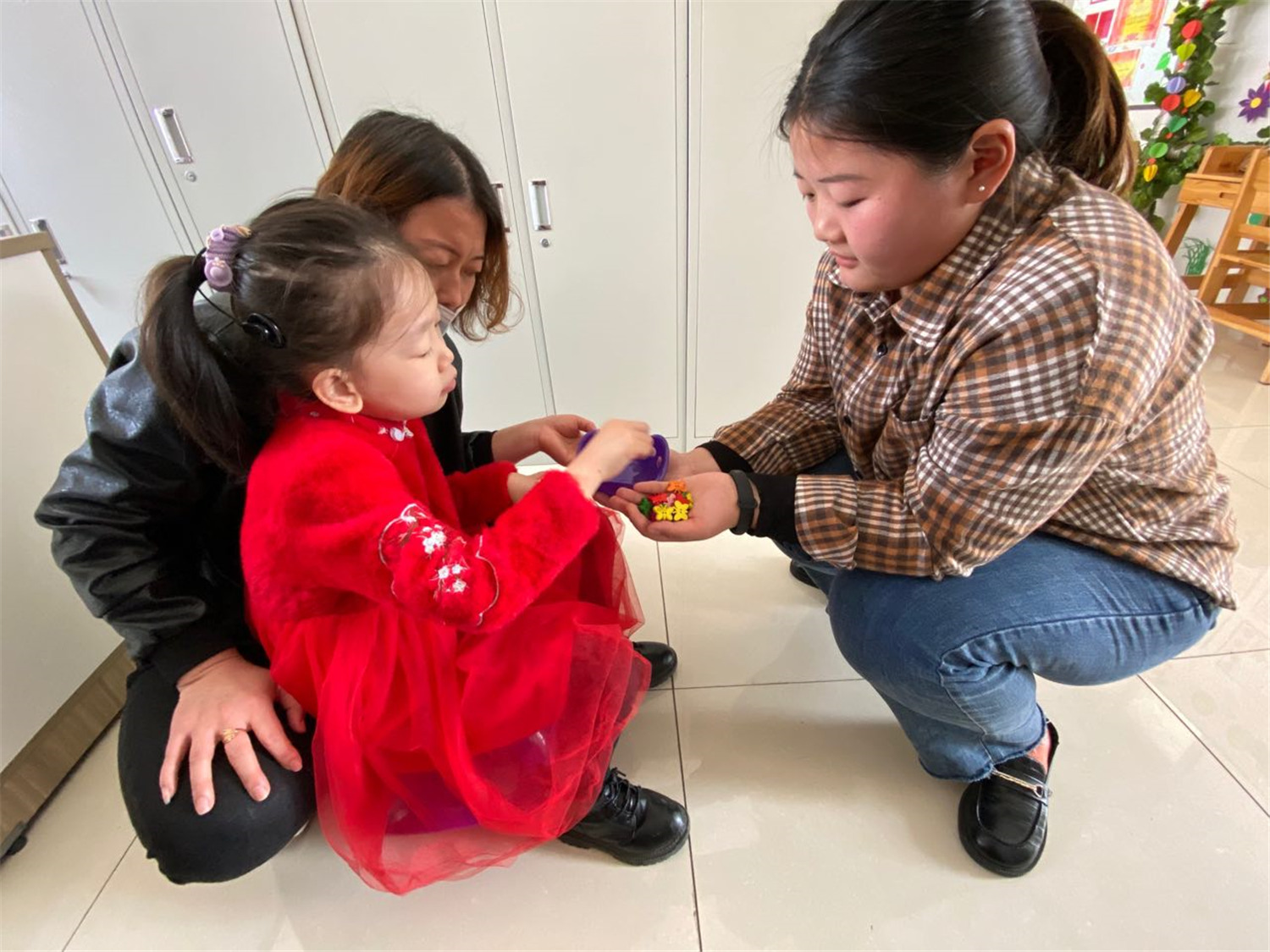 市特教中心召開實(shí)習(xí)教師工作總結(jié)會(huì)議