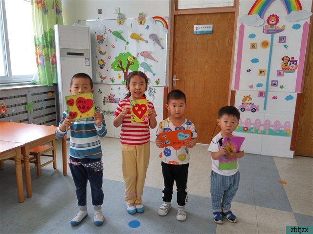 感恩母愛(ài)，你我同行