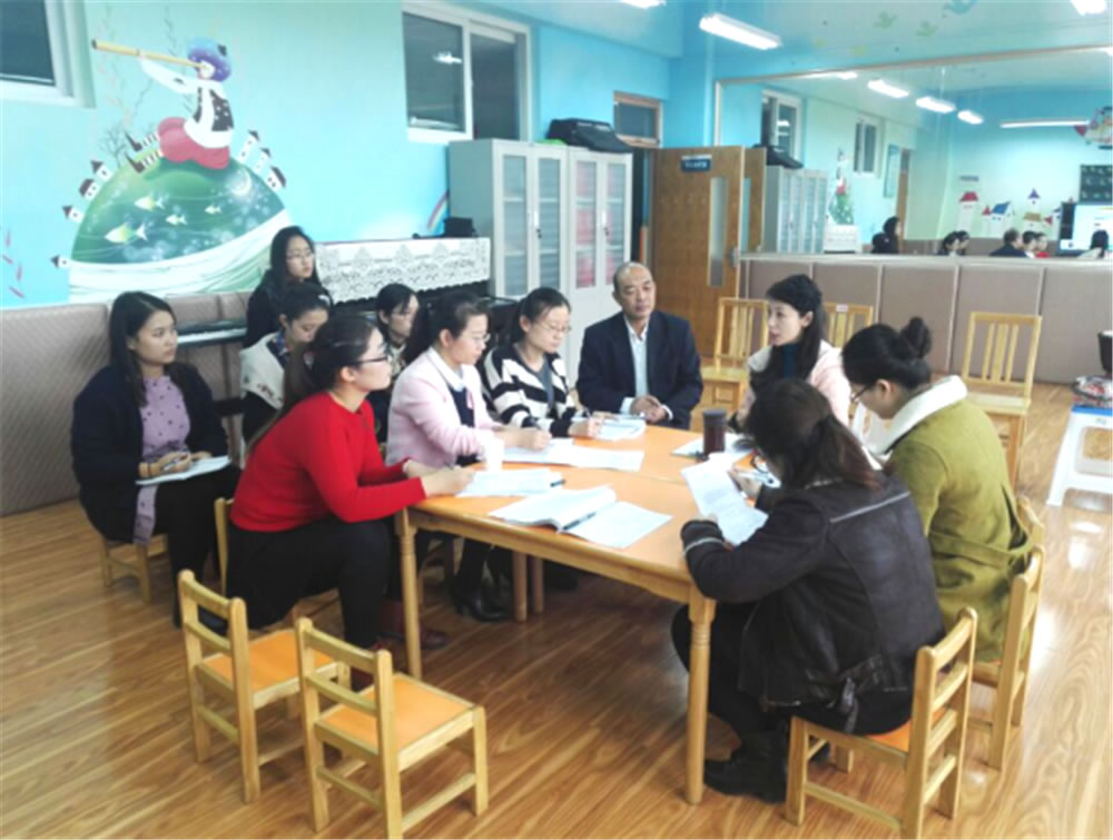 中國教育康復(fù)指導(dǎo)委員會(huì)主任張聯(lián)弛蒞臨淄博市特殊教育中心檢查指導(dǎo)工作