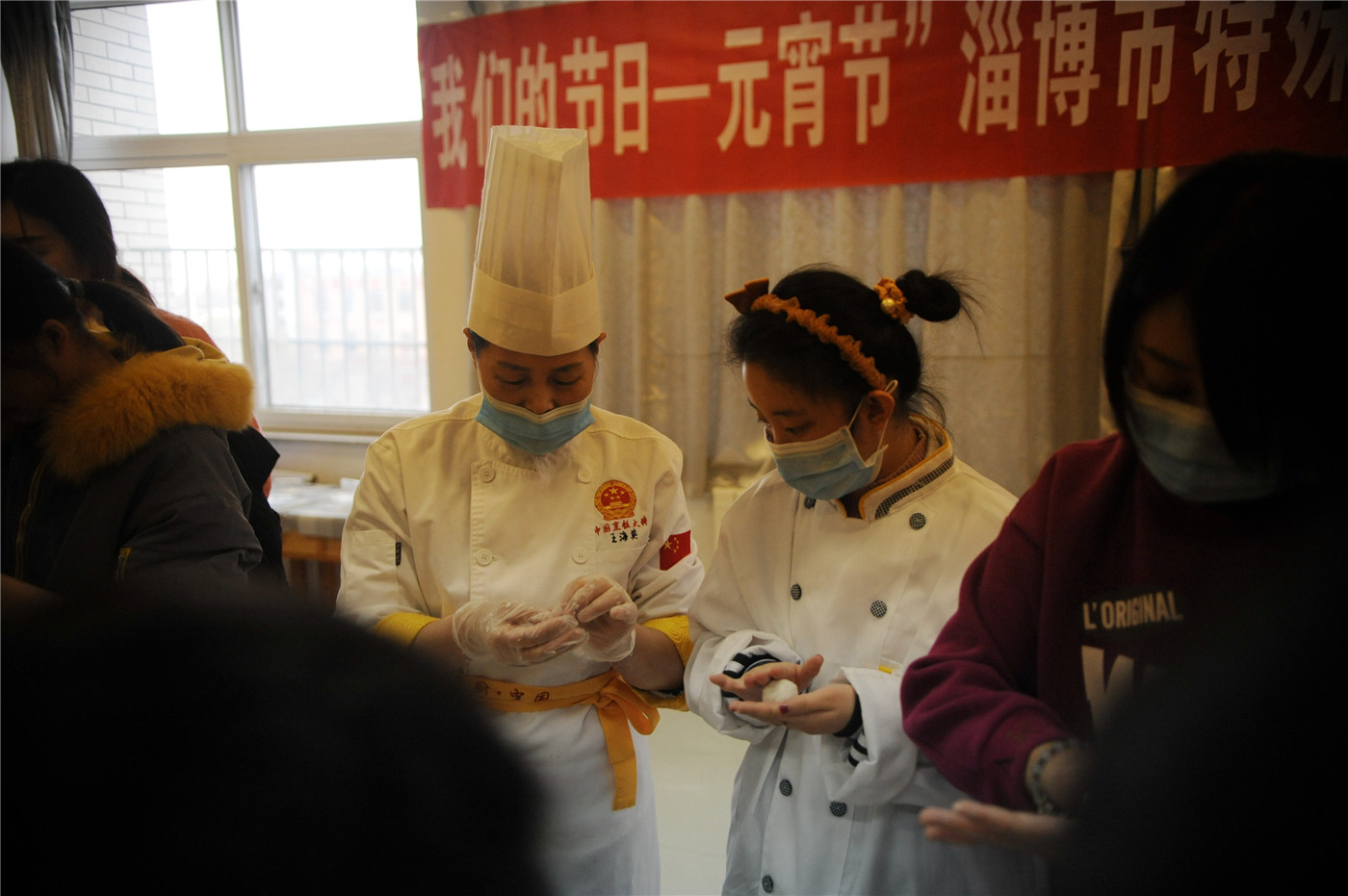 正月元宵年年圓，家風(fēng)家訓(xùn)代代傳