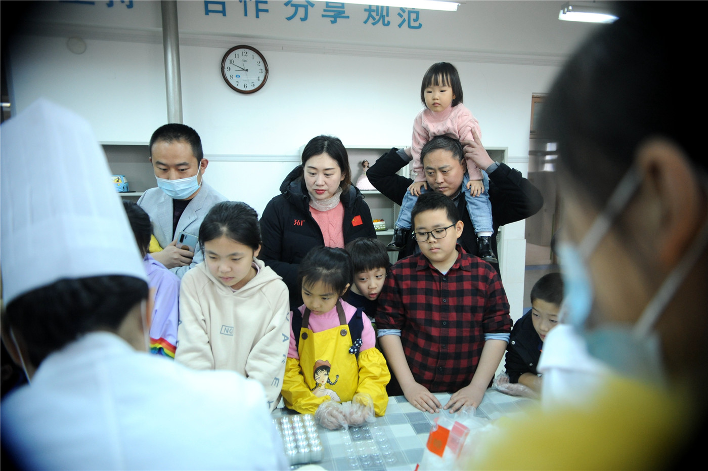正月元宵年年圓，家風(fēng)家訓(xùn)代代傳